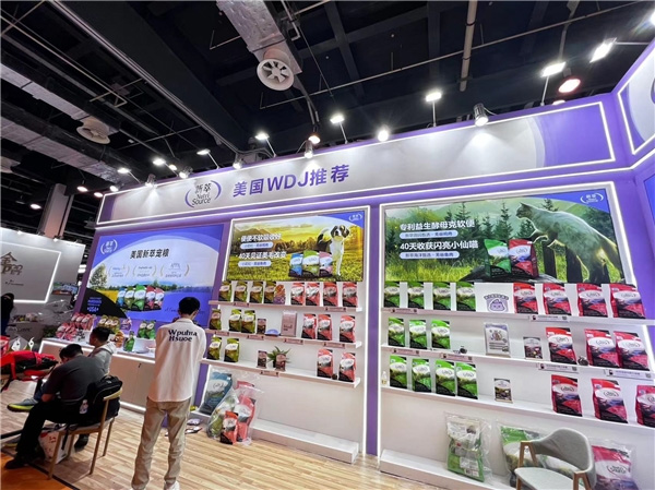 人气爆棚，美国NutriSource新萃宠粮它博会现场备受关注