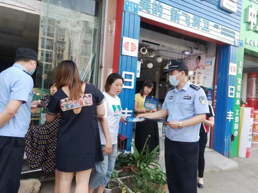 遂宁经开区养犬市民注意了，犬证现场免费办啦！