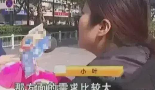 爱宠泰迪生理需求旺盛，做绝育死了，女子要医生给狗下跪